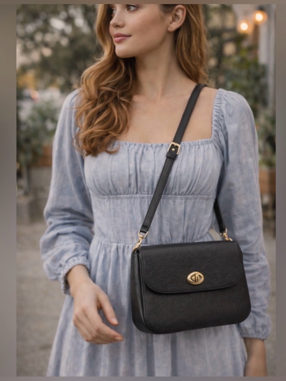 Coach black pebbled leather bag 🖤
Minimal, classy, and easy to style. - Picture 1 of 16